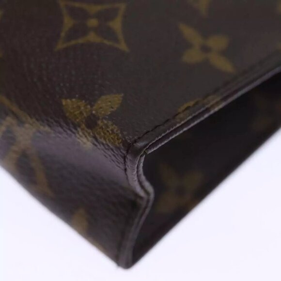 LOUIS VUITTON Monogram Poche Toilette 15 Pouch LV Auth - Picture 9 of 16